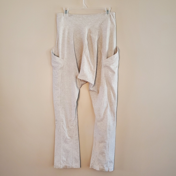 EUC lululemon cotton harem pants - Picture 2 of 4